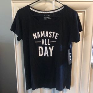 NWT Andrew Marc t shirt sz small